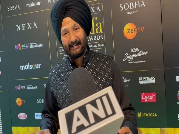 Bhupinder Babbal stuns with his rendition of 'Arjan Vailly' at IIFA Awards 2024