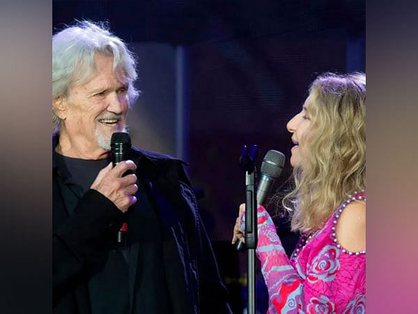 Barbra Streisand remembers 'A Star Is Born' co-star Kris Kristofferson