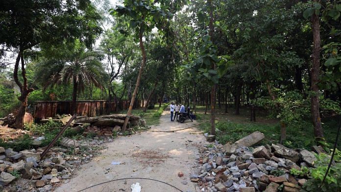 The debris from a boundary wall demolition | Manisha Mondal | ThePrint