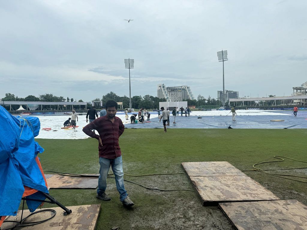 The groundsmen, who mostly consisted of labourers and mid-level GNIDA staff, came up with ideas to make the area play ready and quickly became meme material | Photo: Sagrika Kissu, ThePrint