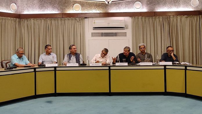 Ajay Vir Jakhar, Pravesh Sharma, Siraj Hussain, Himanshu, Kiran Kumar Vissa, and Harish Damodaran at a panel discussion on MSP legal guarantee, IIC, New Delhi