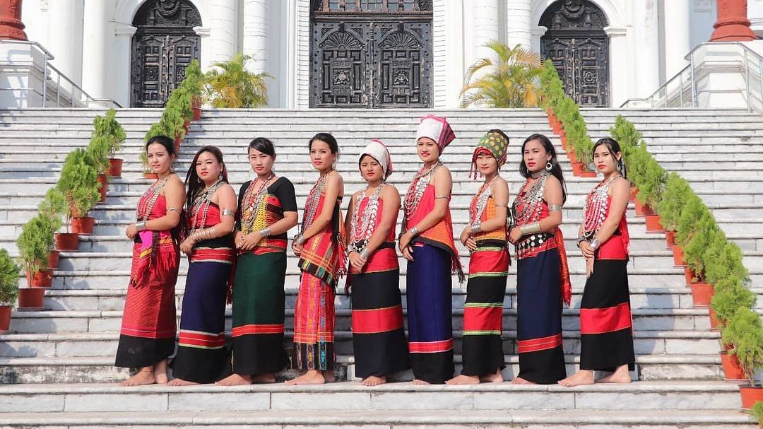 Bengali bhadralok culture in Tripura — Tribal women wore saris to look  'respectable'