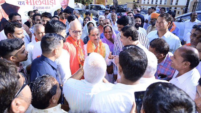 BJP's Rajasthan chief Madan Rathore (centre) with party workers in Bhilwara | Facebook/Madan Rathore