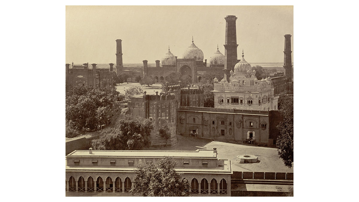 View of the Samadh of Ranjit Singh, John Edward Sache, Lahore, Pakistan, 1870s. Image courtesy of Wikimedia Commons