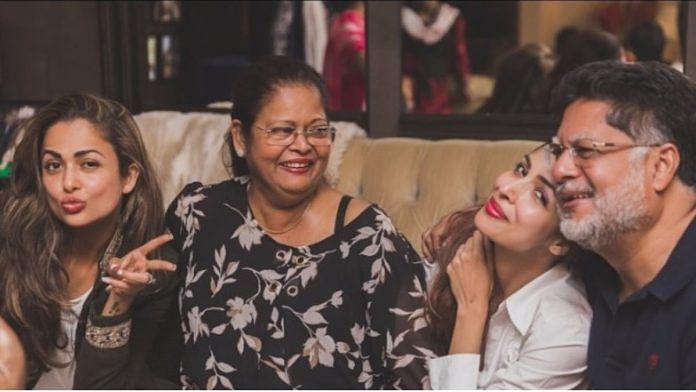 Actor Malaika Arora with her sister Amrita Arora, mother and father Anil Arora | Credits: malaikaaroraofficial/Instagram