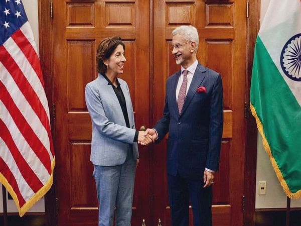 EAM Jaishankar meets US Commerce Secy Raimondo; discusses semiconductors, critical minerals