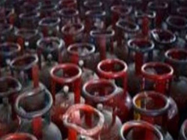 Pakistan: Sindh government initiates crackdown on illegal gas cylinder shops