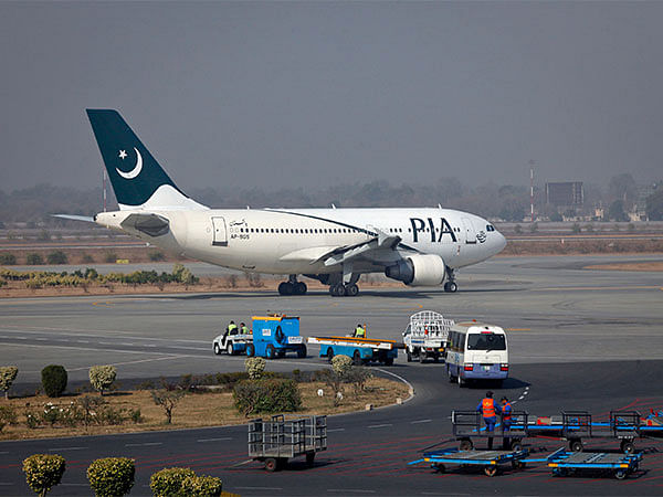 Pakistan Airlines plane suffers malfunction, tyres burst as take-off from Dubai averted 