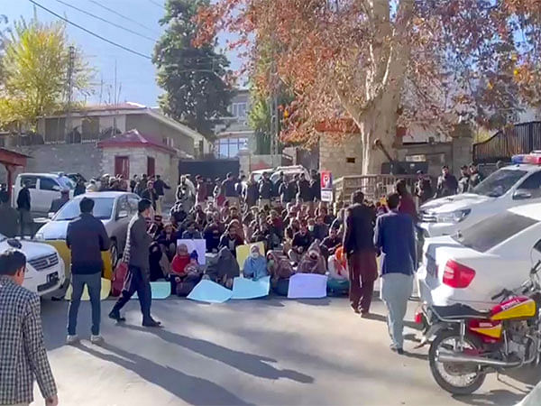 PoGB: Karakoram International University students protest against fee hikes, administrative mismanagement