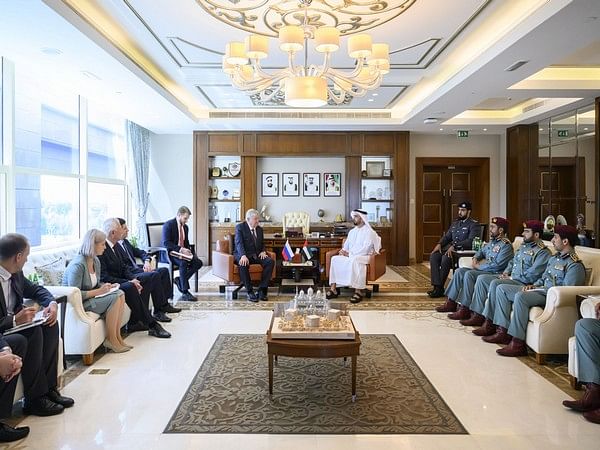 Saif bin Zayed meets with Russian Deputy Interior Minister