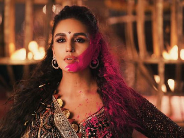 Huma Qureshi teases fans with a vibrant look as she wraps up filming for 'Gulabi'