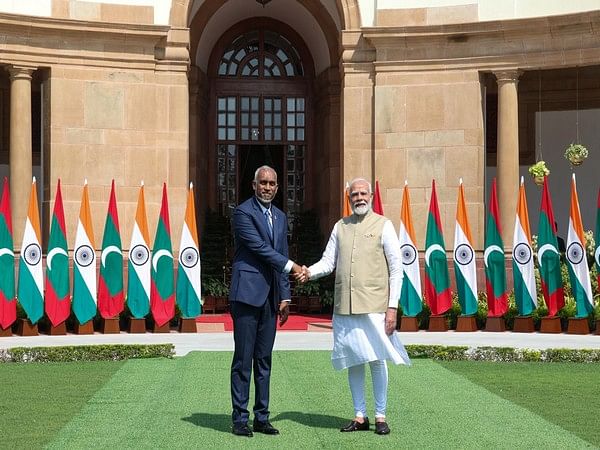 PM Modi, Maldives President Muizzu discuss ways to improve economic linkages, connectivity  