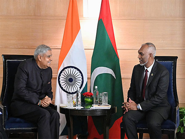 Vice-President Dhankar calls on Maldives President Muizzu 