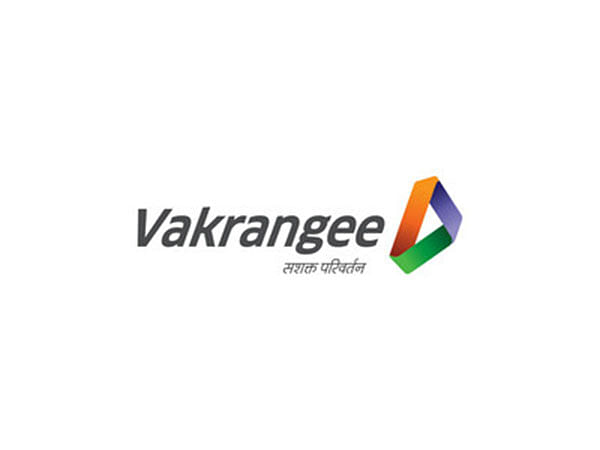 Vakrangee launches its own Private Label Apparel products across its Kendra network