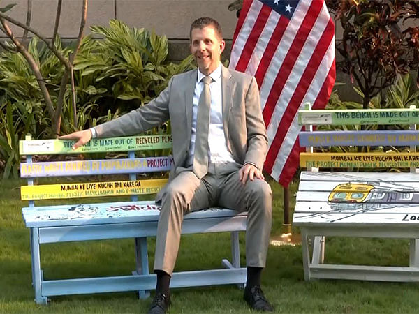 Mumbai: US diplomat inaugurates new benches with 'climate change' theme for visa applicants