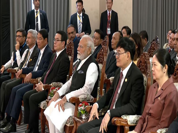 PM Modi witnesses Ramayana performance in Laos