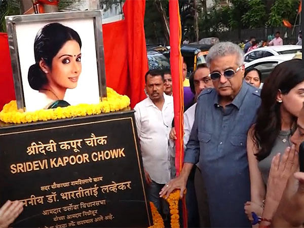 Boney Kapoor, Khushi inaugurate Sridevi Chowk in Mumbai 