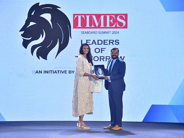 Elance Learning CEO, Jishnu PV, felicitated at Times Leaders of Tomorrow