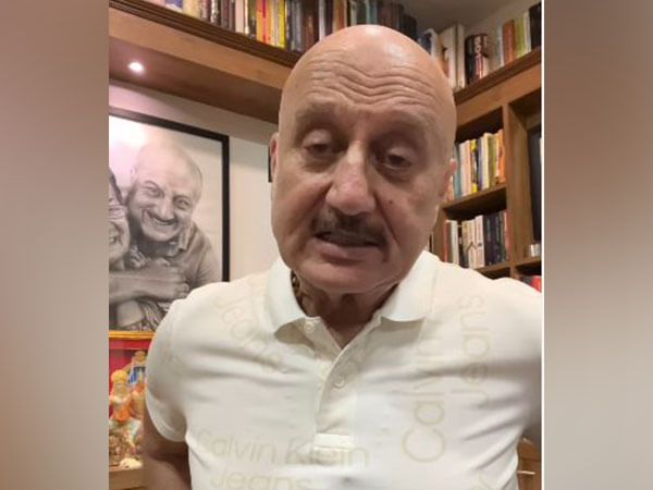 Anupam Kher calls 'Khosla Ka Ghosla' his favorite movie ahead of re-release