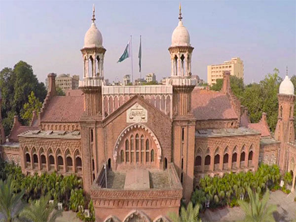 Pakistan: Lahore HC constitutes full bench to hear cases related to harassment of female students 