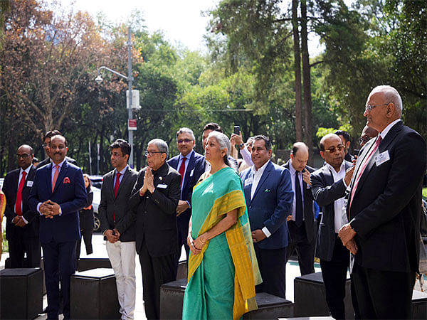 Nirmala Sitharaman pays tribute to Mahatama Gandhi in Mexico