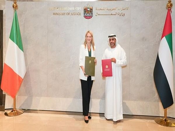 UAE: Ministry of Justice signs two cooperation agreements with Ireland