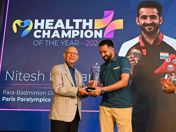 Paralympic Gold Medallist Nitesh Kumar Honoured as Health Champion of the Year 2024 in Happiest Health's New 'Health Champion' Initiative