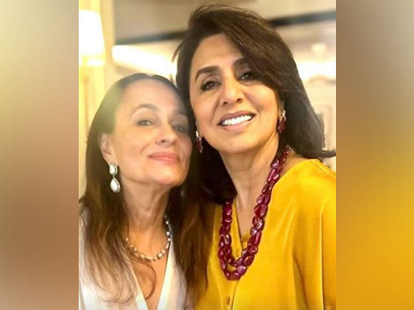 Neetu Kapoor sends warm birthday wishes to 'samdhanji' Soni Razdan