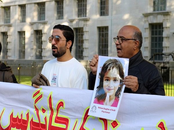 London: Sindhis protest against Indus canals, human rights abuses in Pakistan