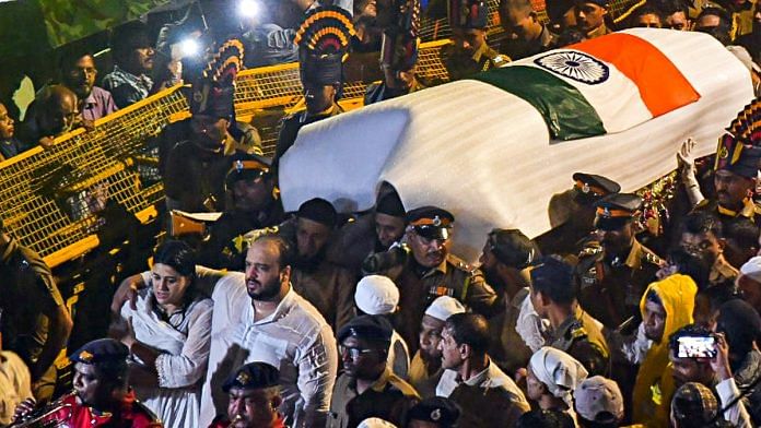 Zeeshan and Arshia Siddique lead father Baba Siddique's funeral procession in Mumbai, Sunday | ANI