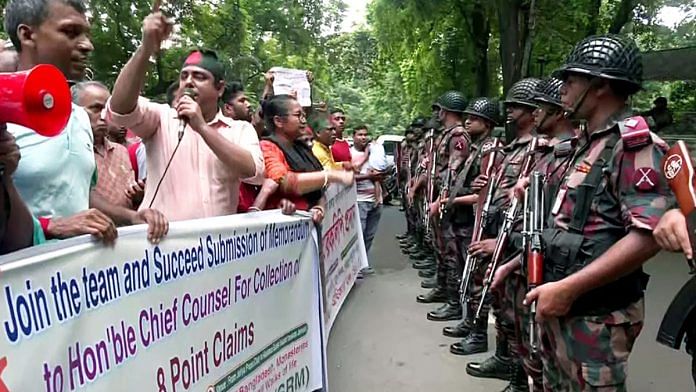 File photo of members of Hindu community protesting violence against minorities in Bangladesh, in Dhaka | Representational image | ANI