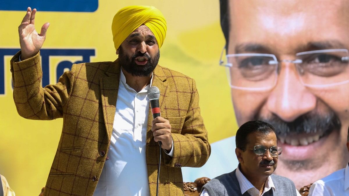 Change of chief secretary adds to buzz about tensions between Punjab CM Mann, Kejriwal