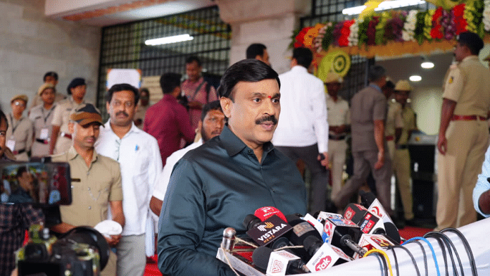 File photo of former Karnataka minister and mining baron Gali Janardhana Reddy outside the Karnataka assembly | X/@GaliJanardhanar