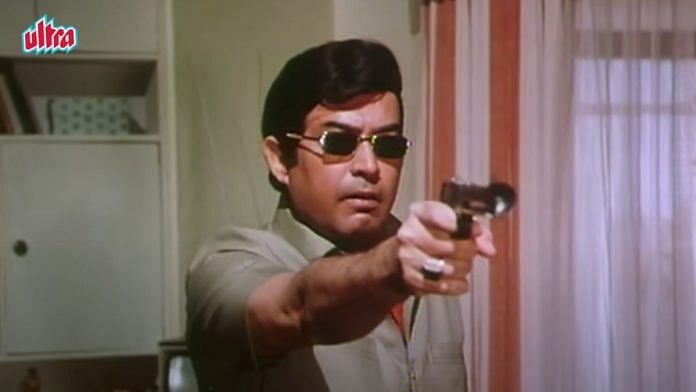 Sanjeev Kumar as Rakesh, the blind husband out for revenge against his wife, in 'Qatl' (1986)