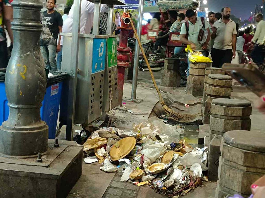 Chandni Chowk trash