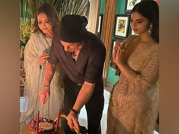  Gauri Khan shares 'memorable' pictures from SRK's birthday bash  