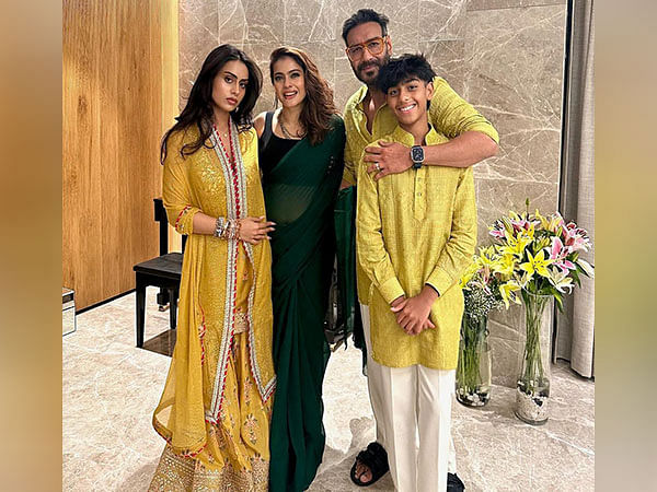 Kajol drops fun photos with Ajay Devgn, Nysa, Yug from Diwali celebrations