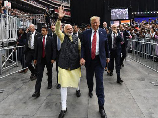 PM Modi call US President elect Donald Trump, congratulates him on win