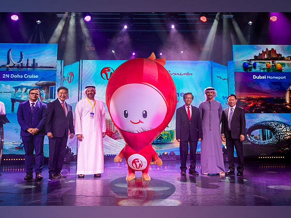 Resorts World Cruises Celebrates Maiden Sailing from Dubai