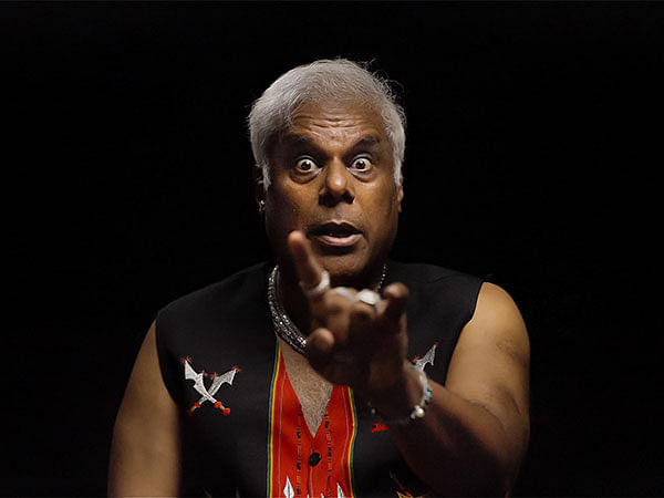 Actor Ashish Vidyarthi releases powerful rap 'Tanashahi' at 59