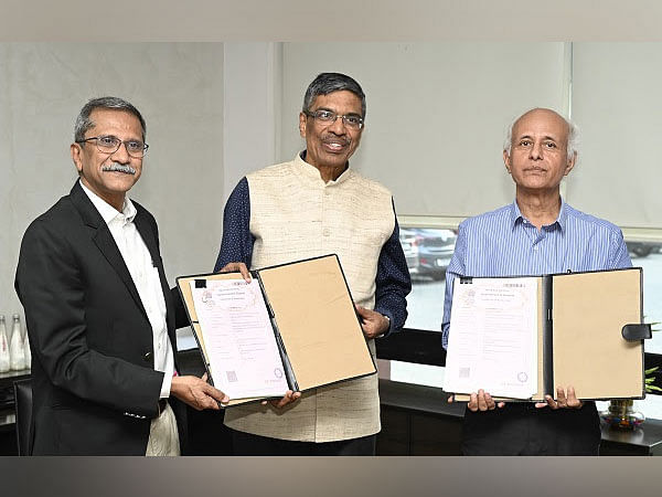 Ahmedabad University, IIT Gandhinagar, and UC San Diego Consortium Partners with GIFT City to Launch GIFT International Fintech Institute Ahmedabad University, IIT Gandhinagar, and UC San Diego Consortium Partners with GIFT City to Launch GIFT International Fintech Institute