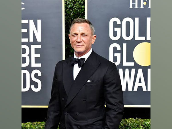 Daniel Craig teases next James Bond at 2024 Governors Awards