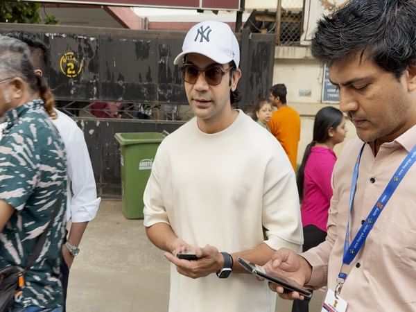Maharastra Assembly Polls: RajKummar Rao among first to cast his vote 