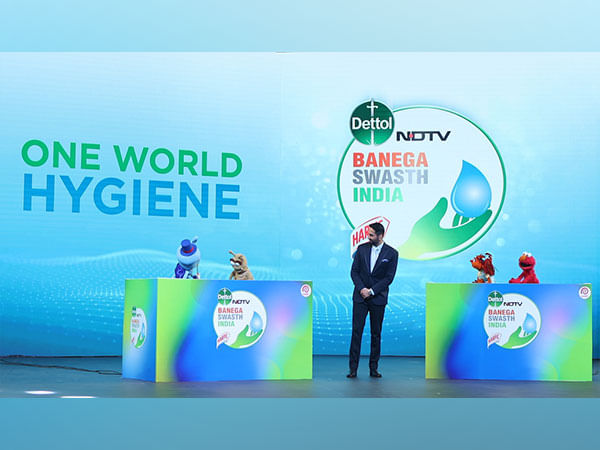 Dettol Banega Swasth India Celebrates World Toilet Day with Muppets KK Kitanu and Neela Jadugar Dettol Banega Swasth India Celebrates World Toilet Day with Muppets KK Kitanu and Neela Jadugar