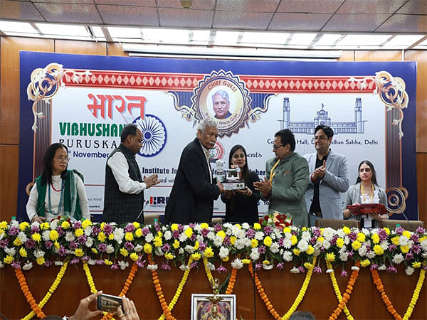 Bharat Vibhushan Puraskar 2024: Honoring Excellence Across the Nation at Delhi Vidhan Sabha