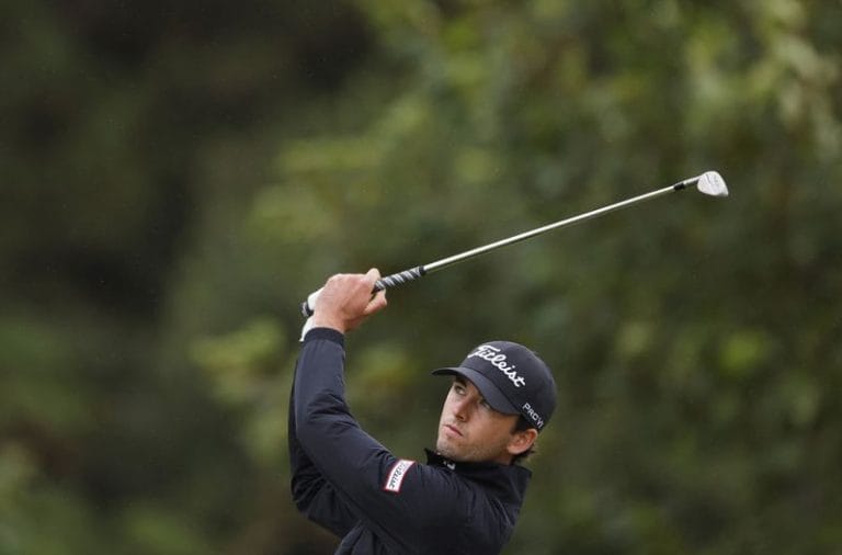 GolfSmylie holds off major winner Smith to claim Australian PGA title