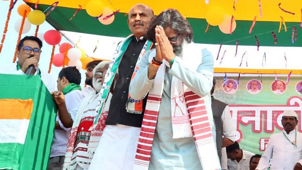 JMM leader Hemant Soren at an election meeting in Daltonganj in support of a Congress candidate on 4 November | Photo: Niraj Sinha, ThePrint 