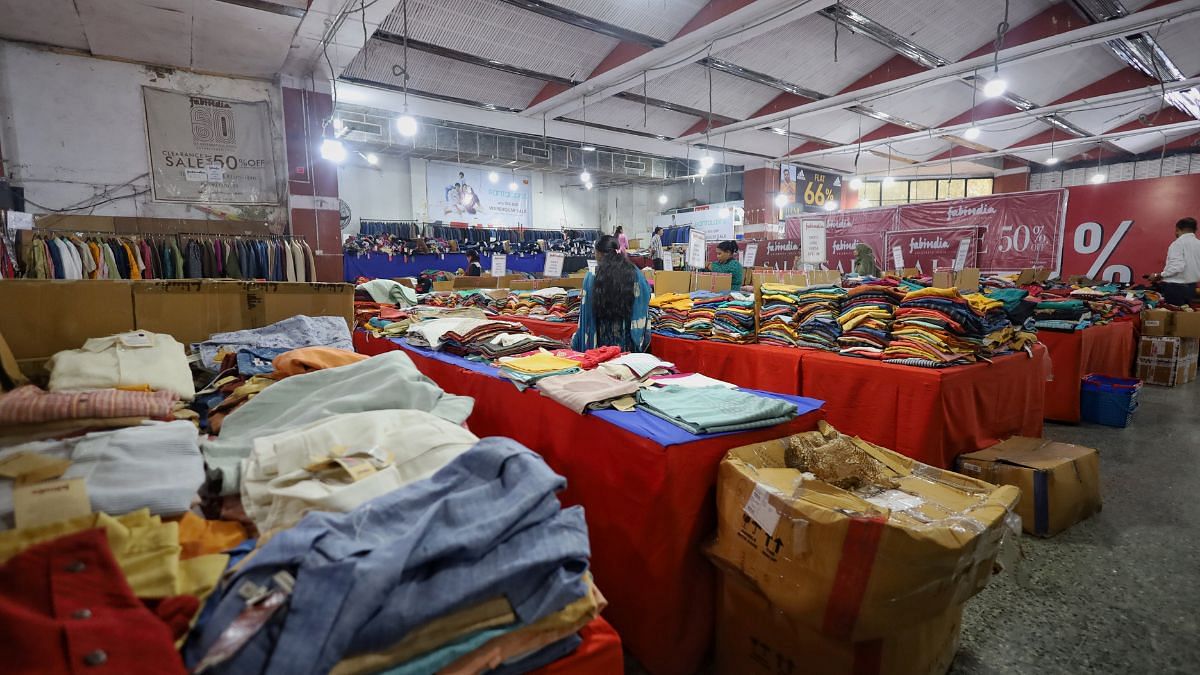 A perpetual sale held inside Himachal Bhawan | Manisha Mondal | ThePrint