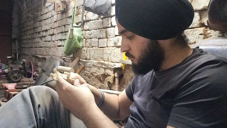 Amritsar’s handmade chess sets are sold in US, Europe. Now, artisans are fighting to survive