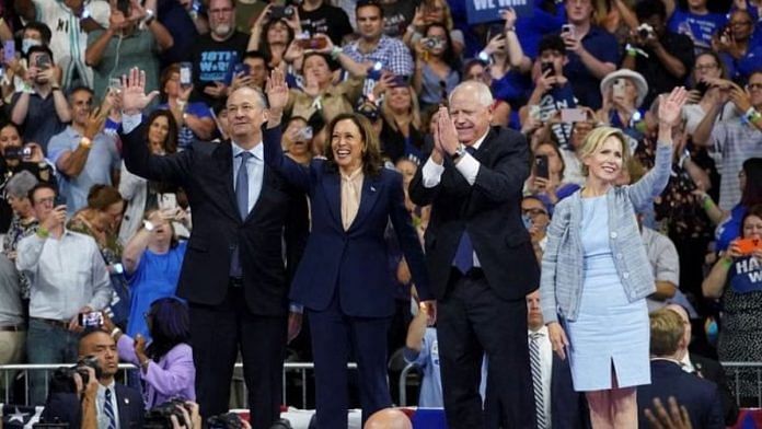 Kamala Harris and Tim Walz on campaign | (c) Copyright Thomson Reuters 2024